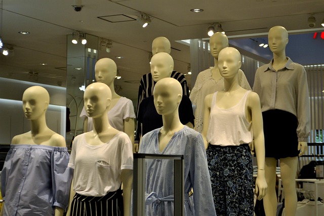 tennis sportswear retail merchandising